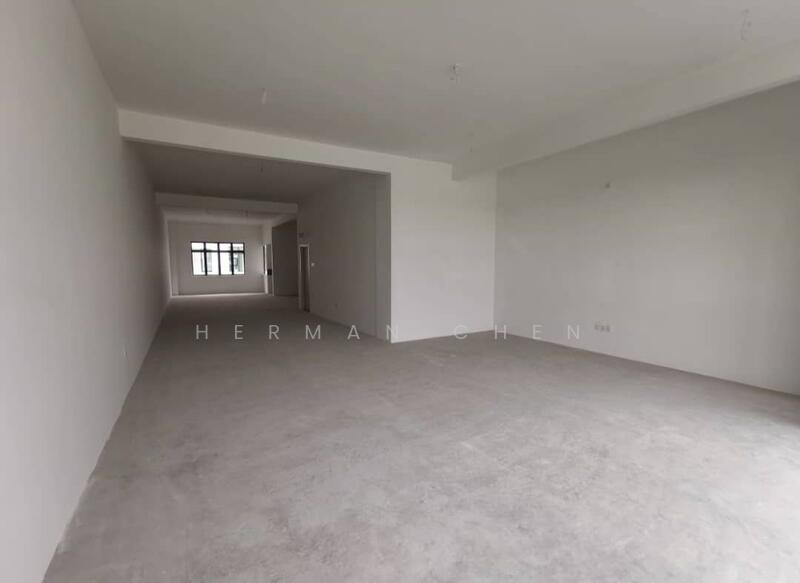 Untuk Disewa - Bandar Dato Onn 3 Storey Shoplot For Rent