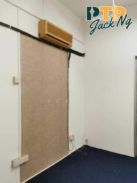 For Rent - Shop / Office at Raja Uda