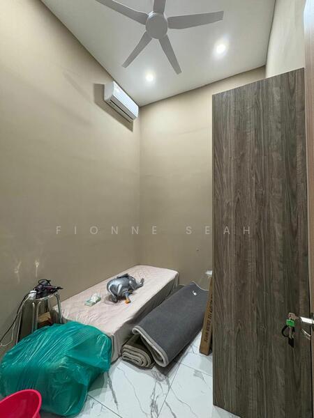 Untuk Disewa - QuayWest Residence