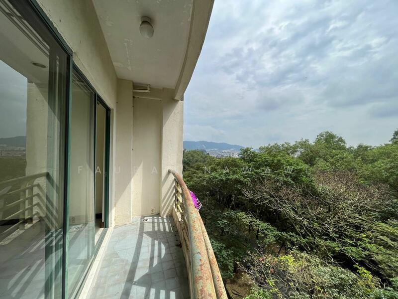 For Sale - Emerald Hill Condominium