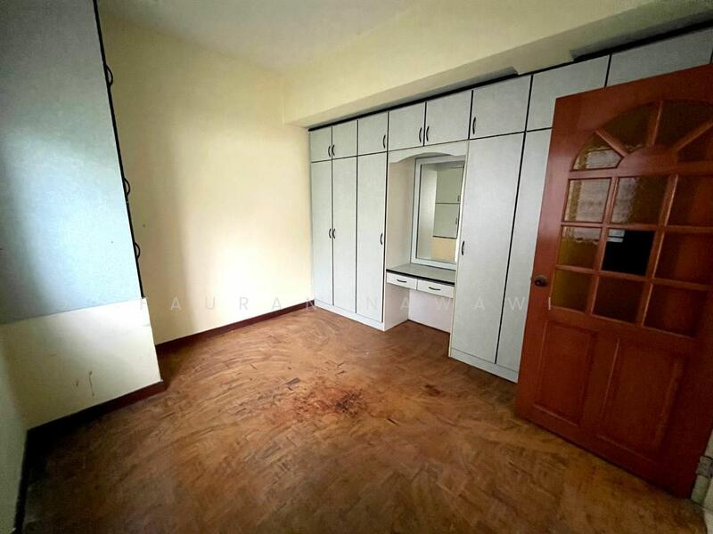 For Sale - Emerald Hill Condominium