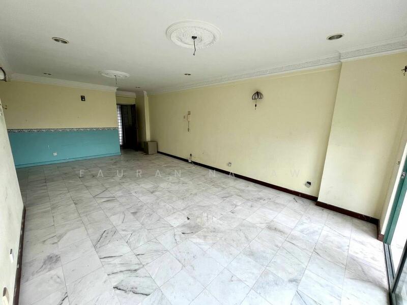 For Sale - Emerald Hill Condominium