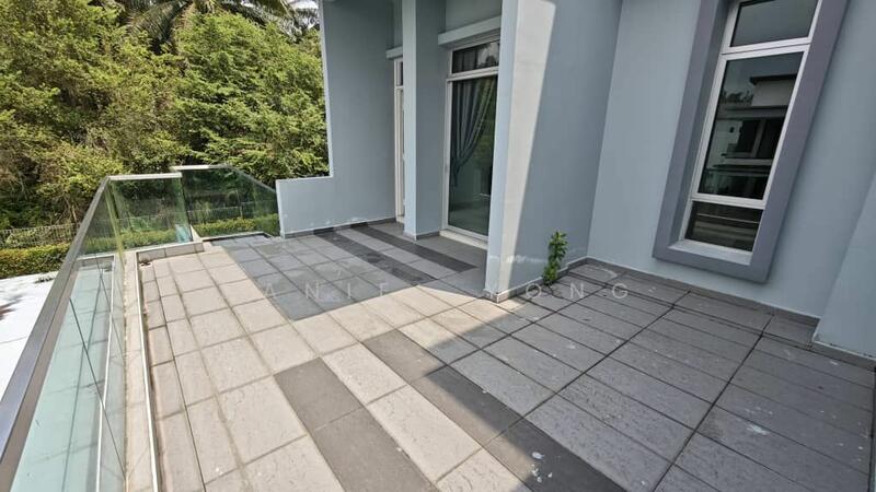 For Sale - Cluster House at Kempas Utama