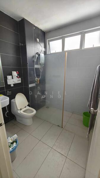 For Sale - Cluster House at Kempas Utama