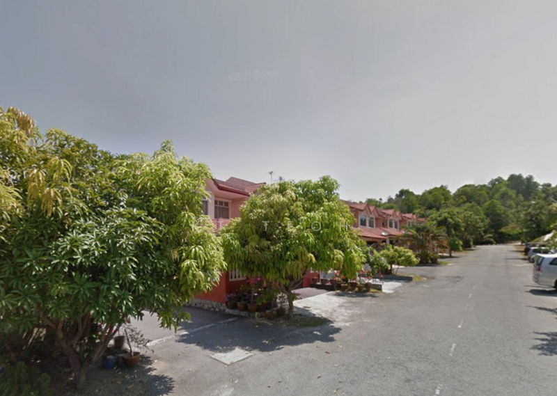 For Sale - Below Market Value; 2 Sty Mid Terrace @ Taman Mawar, Sepang