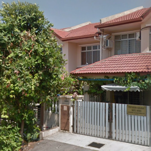 For Sale - Below Market Value; 2 Sty Mid Terrace @ Taman Mawar, Sepang