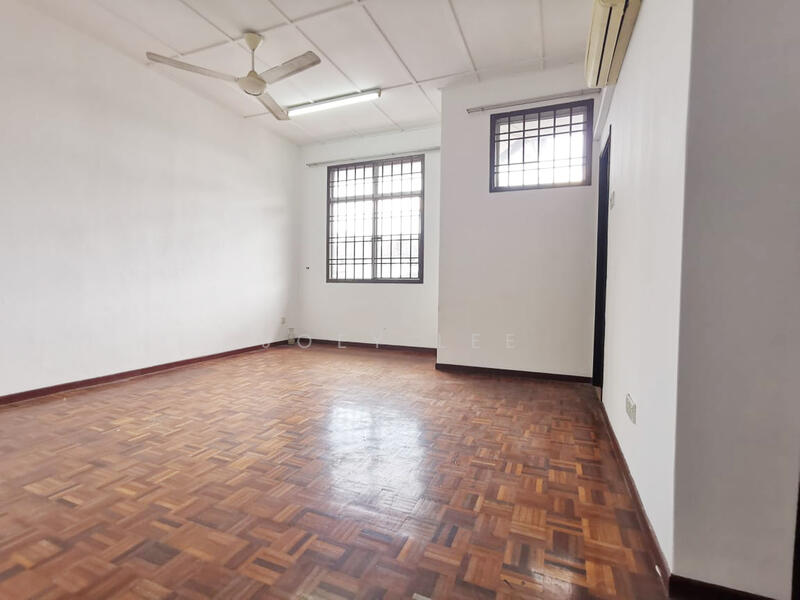 For Sale - Setia Indah Flat