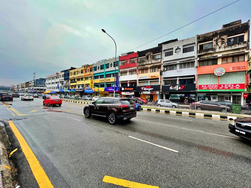 Untuk Dijual - Taman Maluri