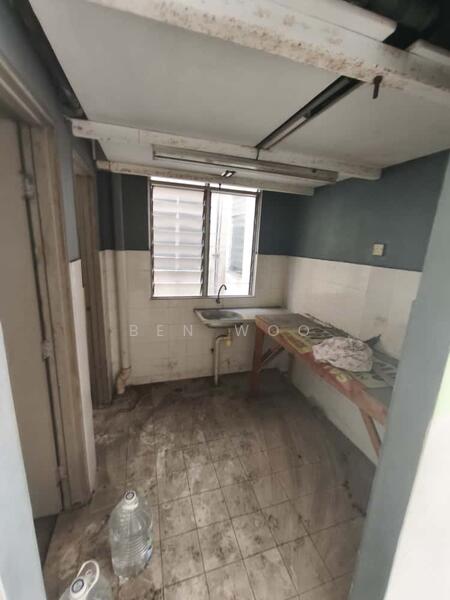 Untuk Dijual - Saujana Puchong SP 3 Shop Apartment