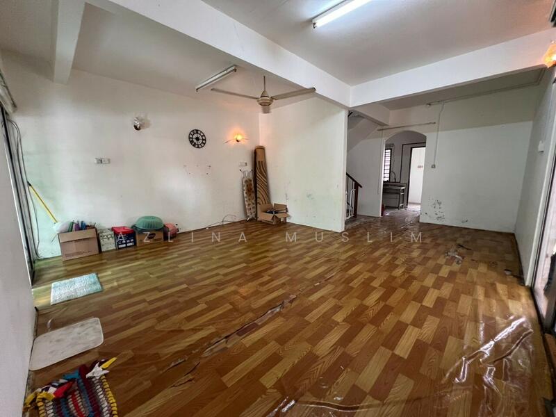 Untuk Dijual - Taman Yayasan