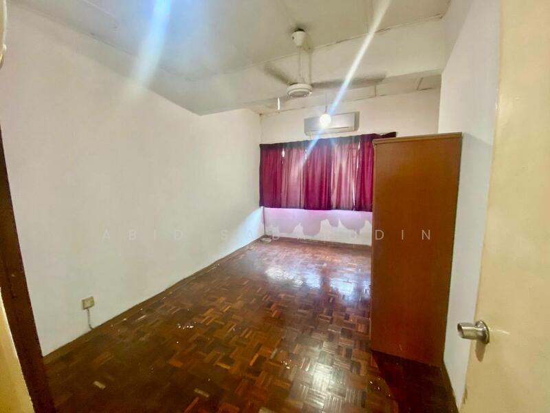 Untuk Dijual - Extended 2 Storey Terrace @ Taman Permata, Kuala Lumpur