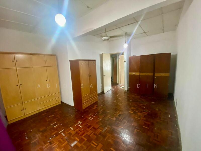 Untuk Dijual - Extended 2 Storey Terrace @ Taman Permata, Kuala Lumpur