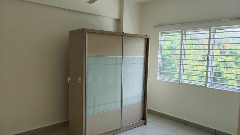 For Sale - Hijauan Puteri Condominium