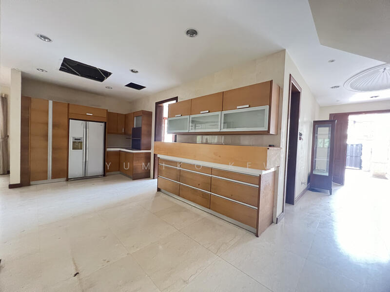 For Sale - Pinggir Bukit Segar