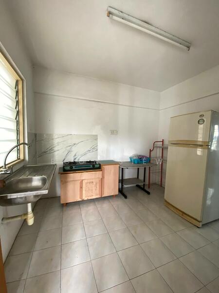 Untuk Disewa - Taman Pekaka Block 31