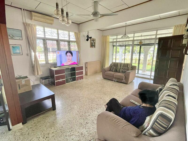 Untuk Dijual - Kampung Gong Pauh