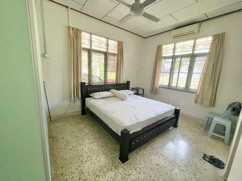 Untuk Dijual - Kampung Gong Pauh