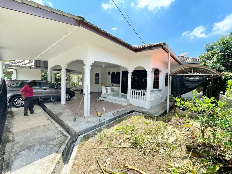 Untuk Dijual - Kampung Balai Besar