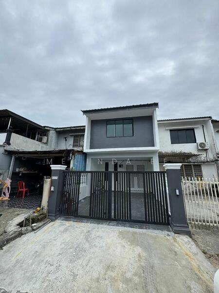 For Sale - Johor Bahru Taman Desa Harmoni Renovated 2 Storey Low Cost Terrace