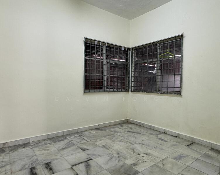 Ground floor bedroom