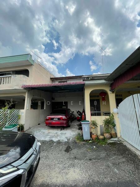For Sale - Jalan Bunga Raya , Taman Sri Machap, Simpang Renggam, Johor