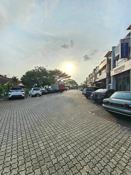 Untuk Dijual - Tebrau Taman Seri Austin Nice Design 2 Storey Shoplot Unblock View