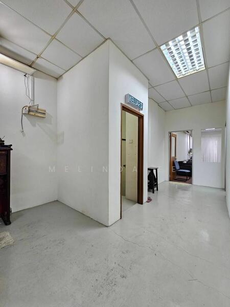 Untuk Dijual - Tebrau Taman Seri Austin Nice Design 2 Storey Shoplot Unblock View