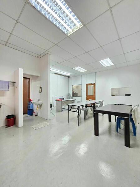 Untuk Dijual - Tebrau Taman Seri Austin Nice Design 2 Storey Shoplot Unblock View