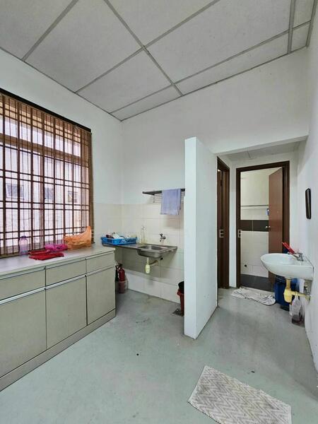 Untuk Dijual - Tebrau Taman Seri Austin Nice Design 2 Storey Shoplot Unblock View