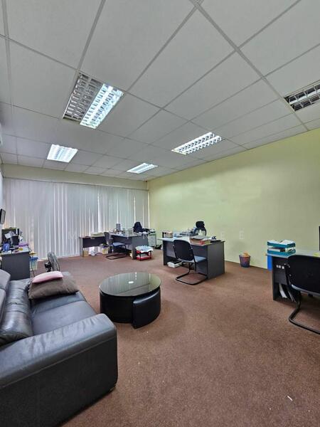 Untuk Dijual - Tebrau Taman Seri Austin Nice Design 2 Storey Shoplot Unblock View