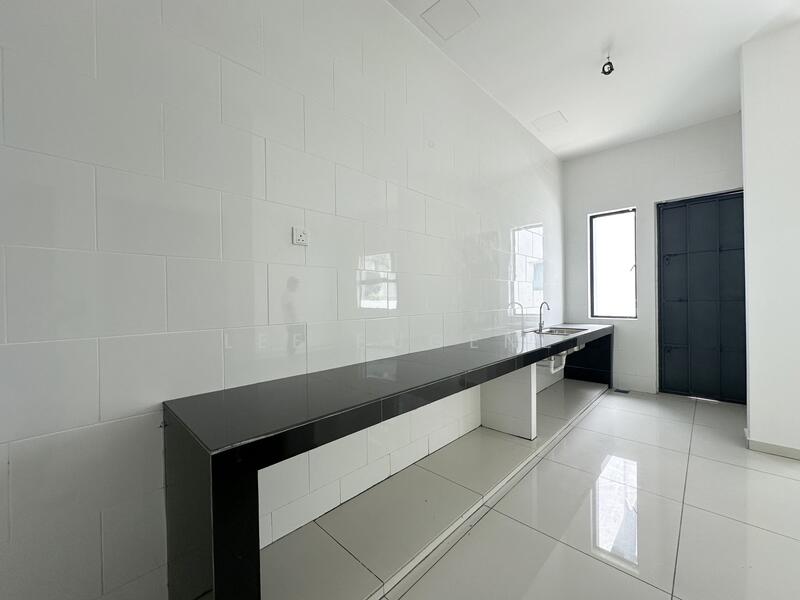 For Sale - panaroma akasia