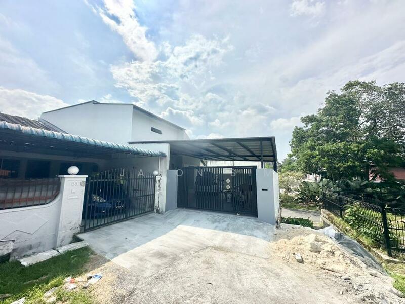 For Sale - Taman Dataran Kempas