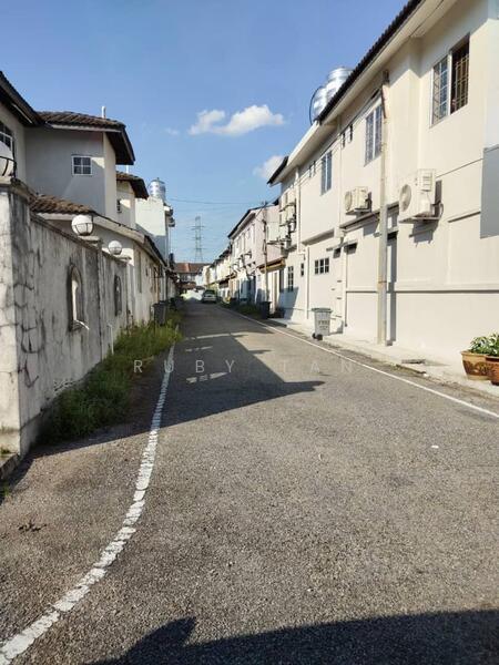 Untuk Dijual - Taman Putri Kulai