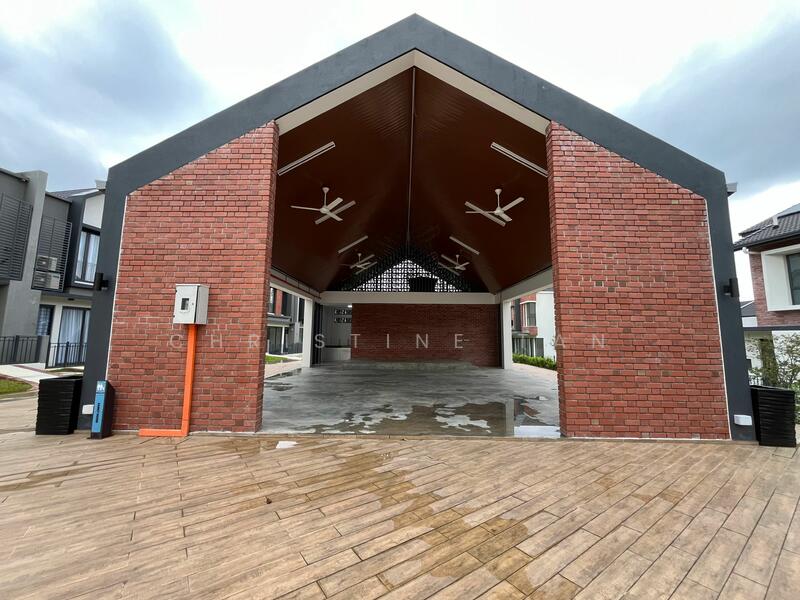 For Rent - 2-storey Terrace House at Elmina