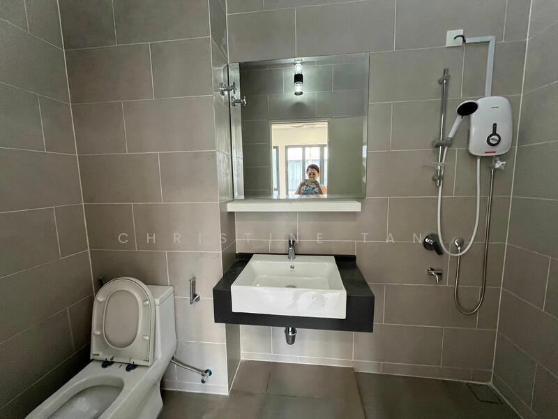 For Rent - 2-storey Terrace House at Elmina