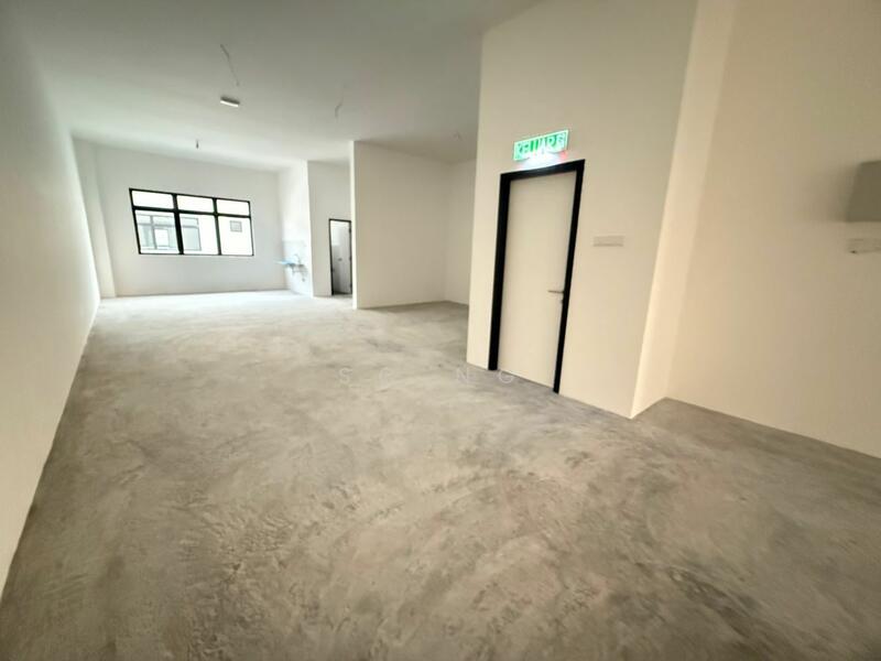 For Rent - Shop / Office at Eco Botanic