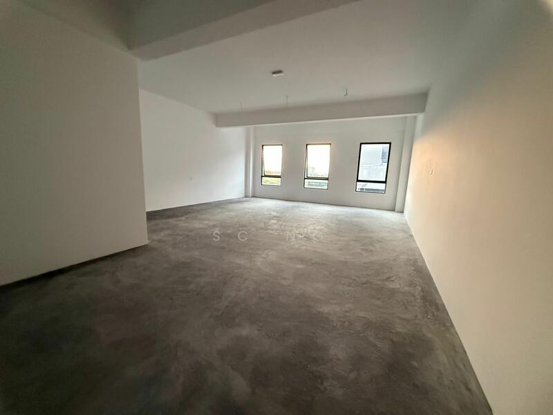 For Rent - Shop / Office at Eco Botanic