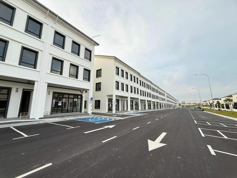 For Rent - Shop / Office at Eco Botanic