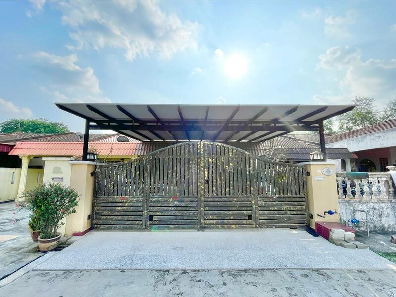 For Sale - Taman Mawar (Kinrara 5)