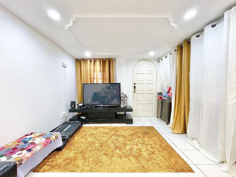 For Sale - Taman Mawar (Kinrara 5)