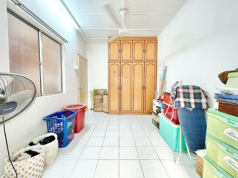 For Sale - Taman Mawar (Kinrara 5)