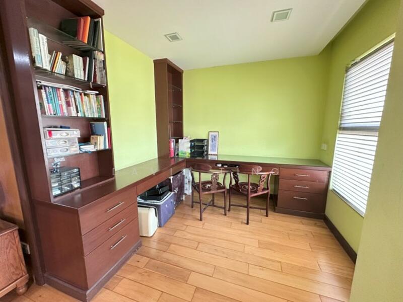 3-storey Terraced House for Sale in Lake Fields (Sungai Besi) - David Ting - PropertyGuru.com.my