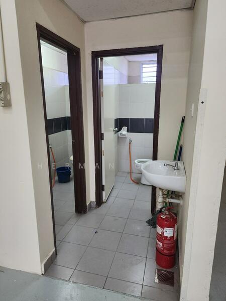 For Rent - Taman Desa Cemerlang Shoplot For Rent (Ground Floor)