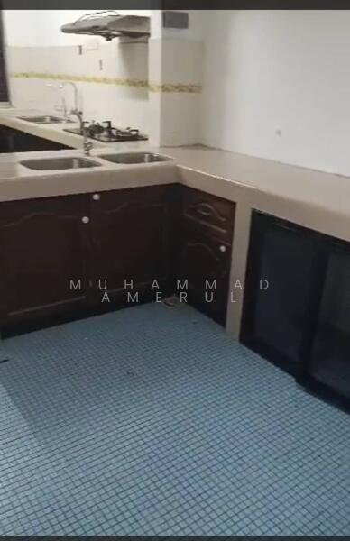 For Rent - Double Storey Taman Kembangsari Seri Kembangan Near MRT