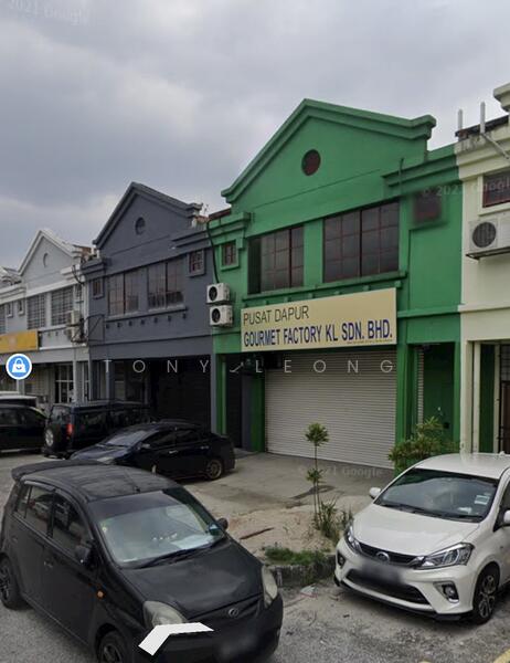 Untuk Disewa - BANDAR SUNWAY 1.5 STOREY FACTORY WAREHOUSE FOR RENT