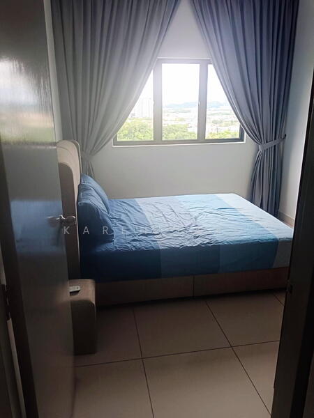 For Rent - Traders Park