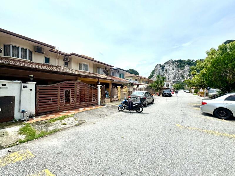 Renovated Double Storey Taman Sunway Batu Caves