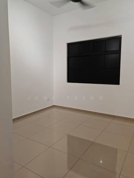 For Rent - Eco Botanic