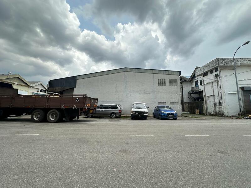 For Rent - Pandan Corner factory 1.5 storey terrace factory / link factory