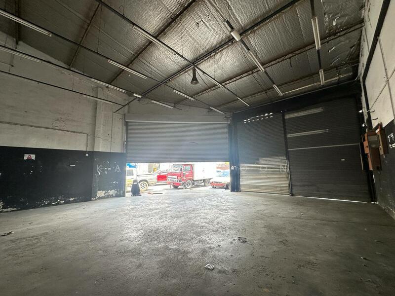 For Rent - Pandan Corner factory 1.5 storey terrace factory / link factory